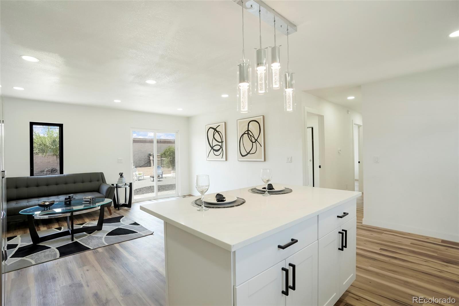 MLS Image #9 for 820  bronco road,denver, Colorado
