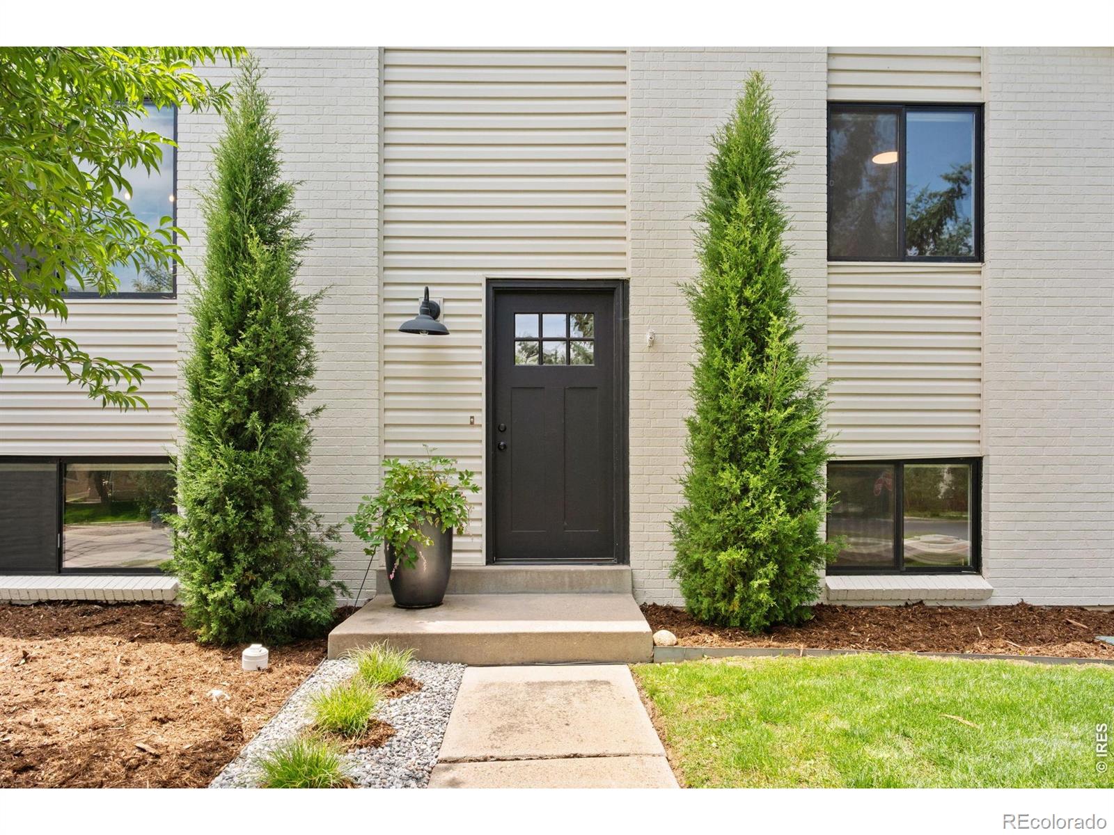 MLS Image #2 for 202  short place,louisville, Colorado
