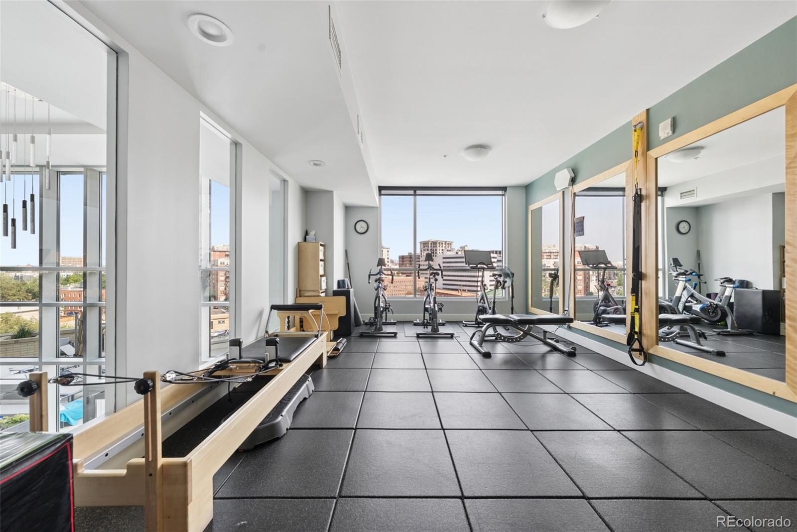 MLS Image #21 for 2001  lincoln street 2020,denver, Colorado