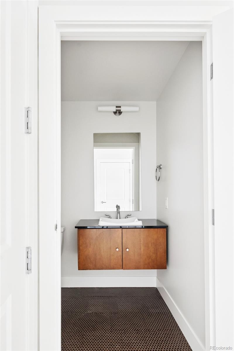 MLS Image #9 for 2001  lincoln street 2020,denver, Colorado