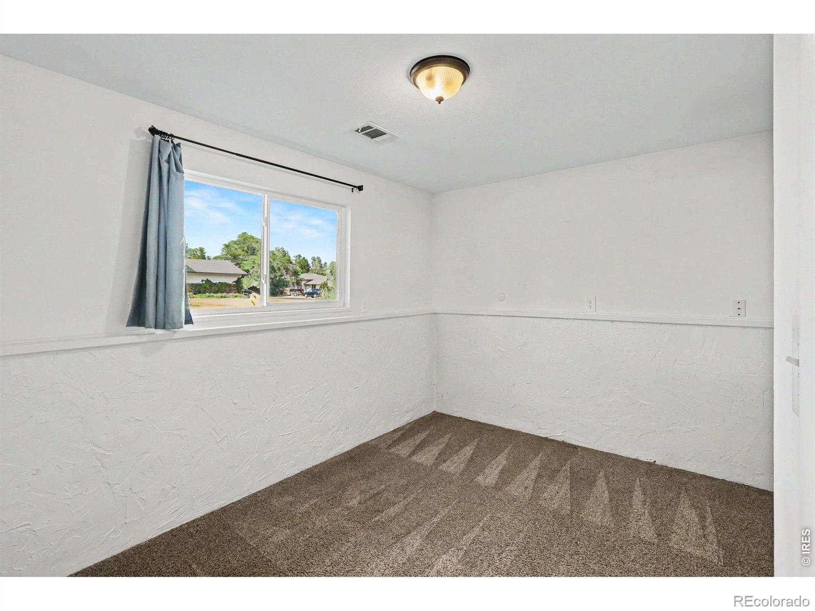 MLS Image #11 for 2421 w plum street,fort collins, Colorado