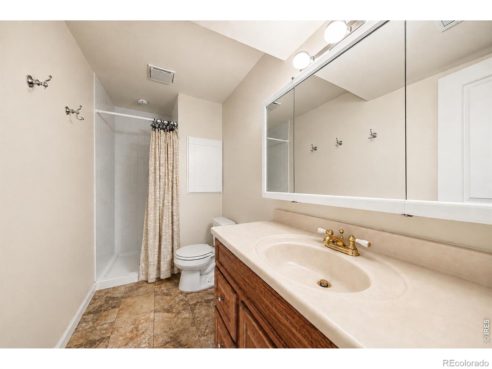 MLS Image #14 for 2421 w plum street,fort collins, Colorado