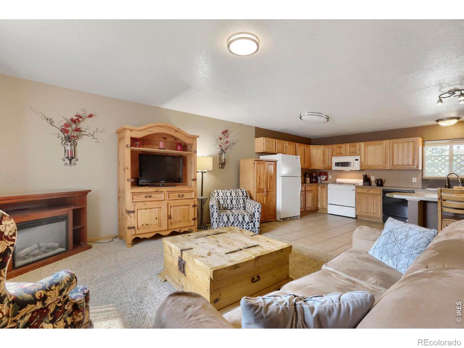 MLS Image #10 for 780  zircon avenue,loveland, Colorado