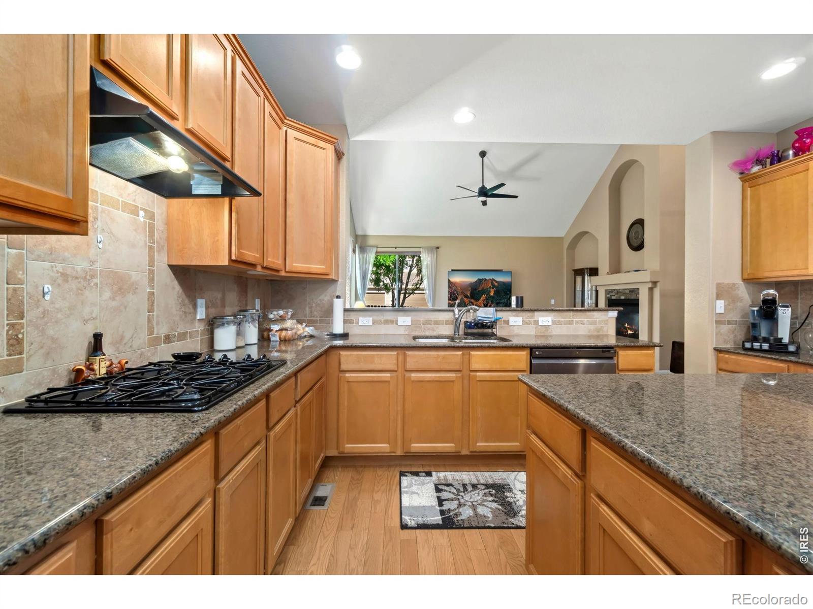 MLS Image #9 for 3774  brunner boulevard,johnstown, Colorado