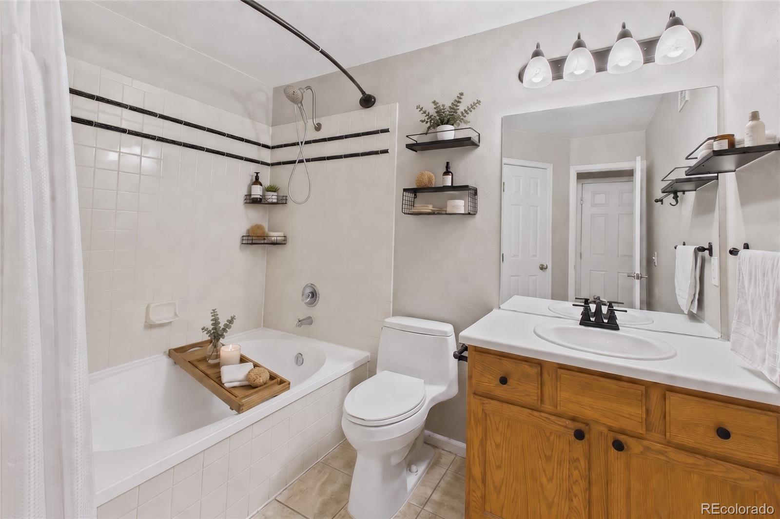 MLS Image #13 for 14296 e whitaker place,aurora, Colorado