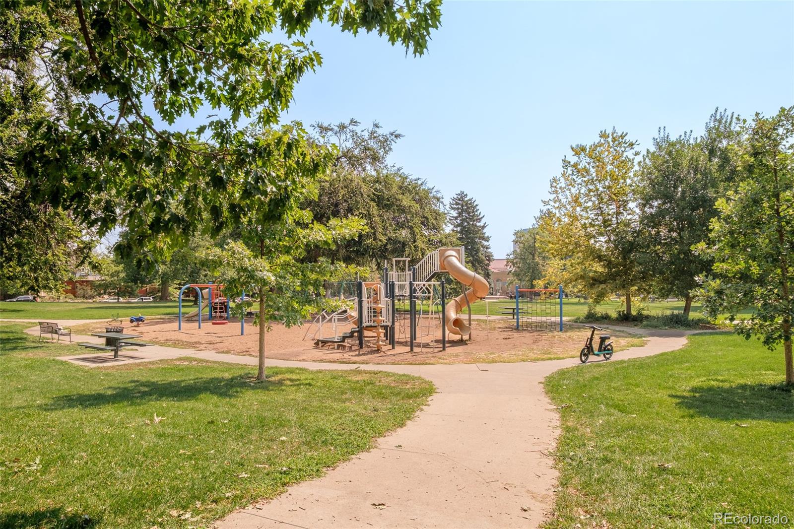 MLS Image #31 for 3068 w 38th avenue,denver, Colorado