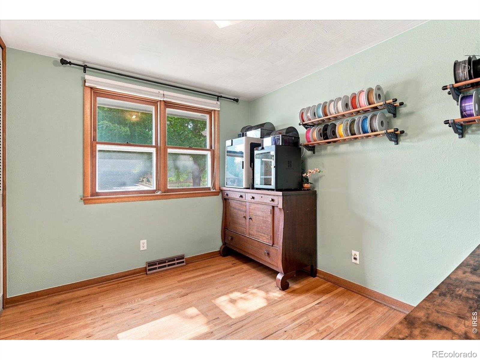 MLS Image #11 for 1226  linden street,longmont, Colorado