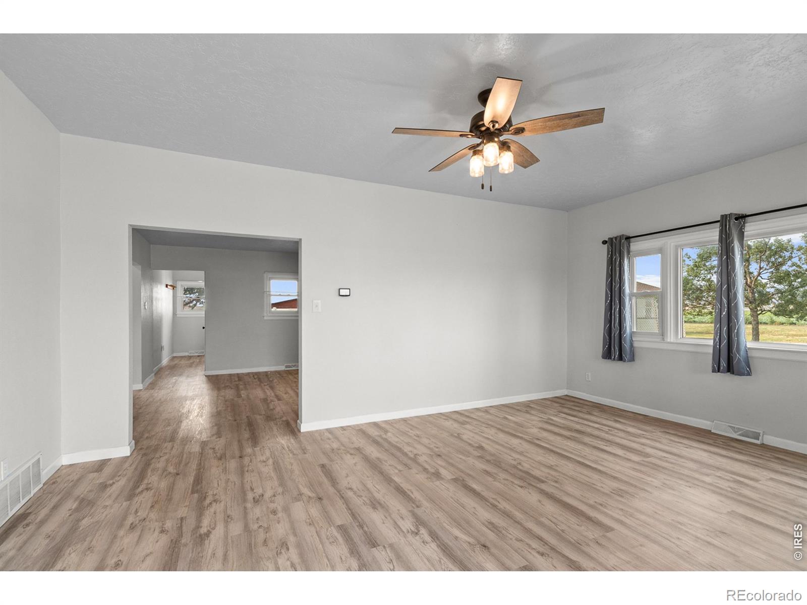 MLS Image #3 for 16524  county road 394 ,la salle, Colorado