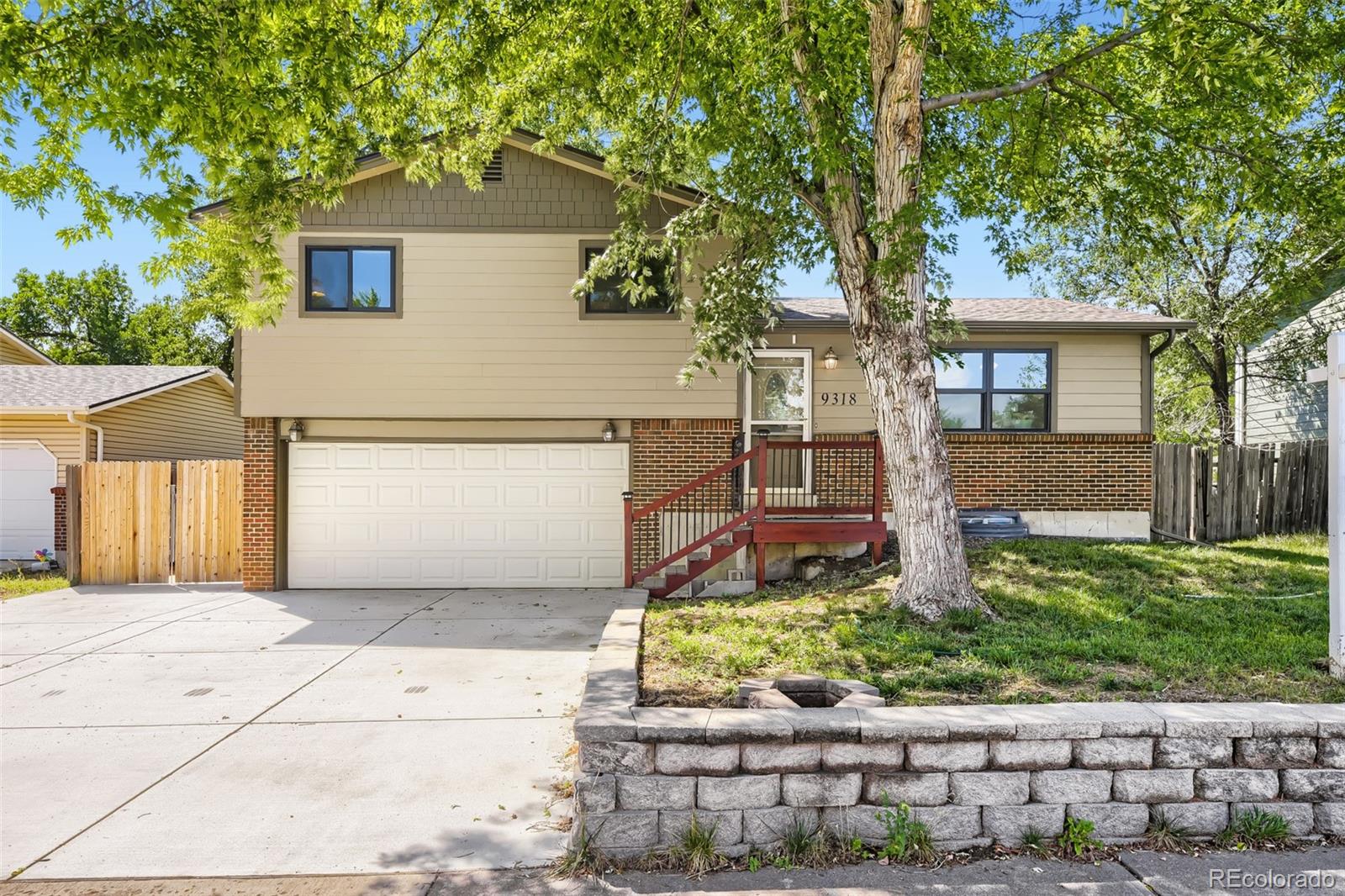 MLS Image #2 for 9318 w lake drive,littleton, Colorado