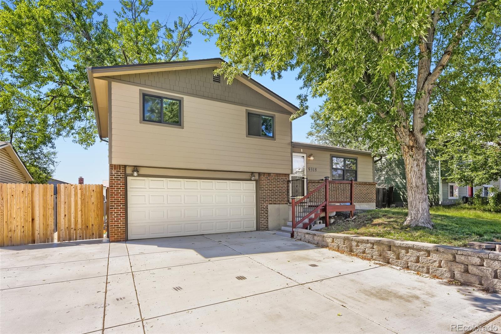 MLS Image #3 for 9318 w lake drive,littleton, Colorado