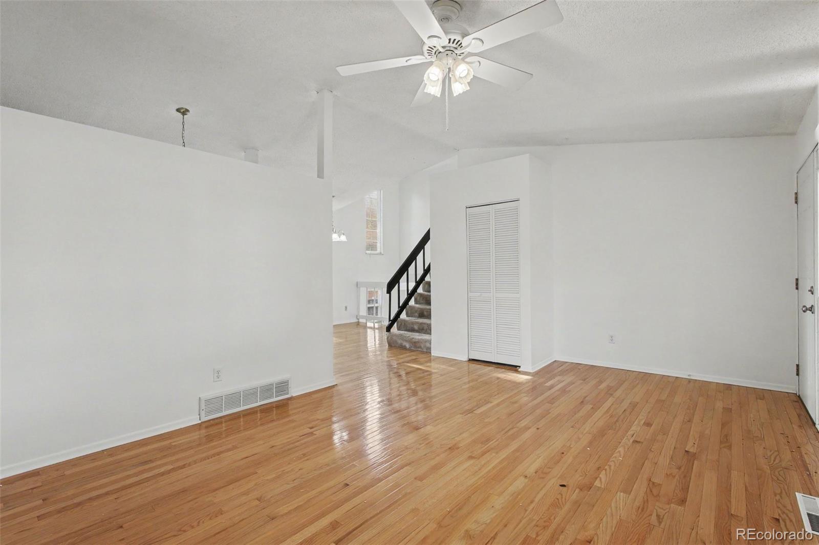 MLS Image #4 for 1065  applewood drive,colorado springs, Colorado