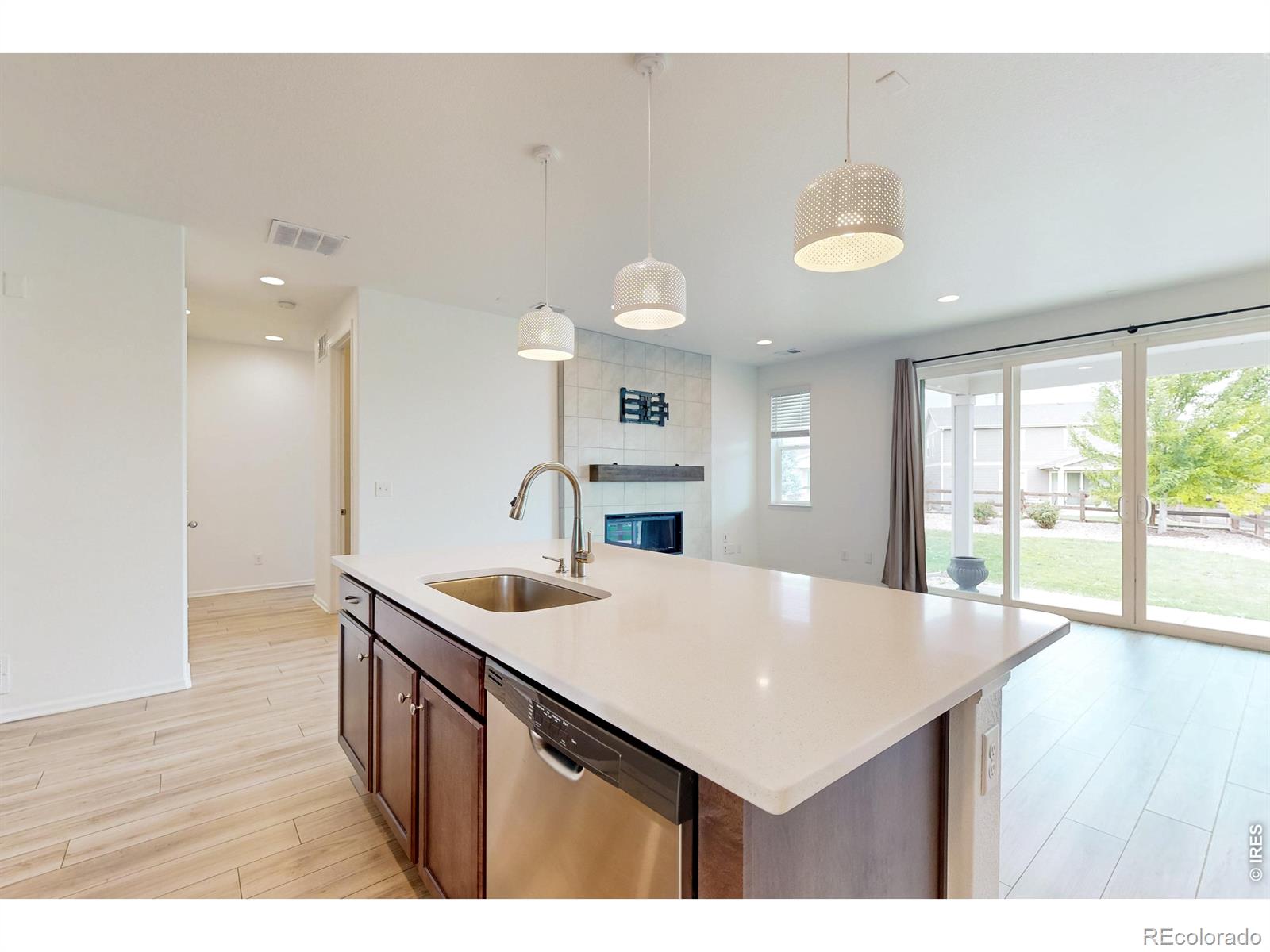 MLS Image #11 for 2866  sand beach lake drive,loveland, Colorado