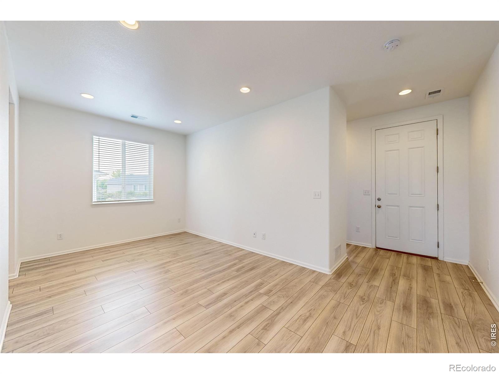 MLS Image #26 for 2866  sand beach lake drive,loveland, Colorado