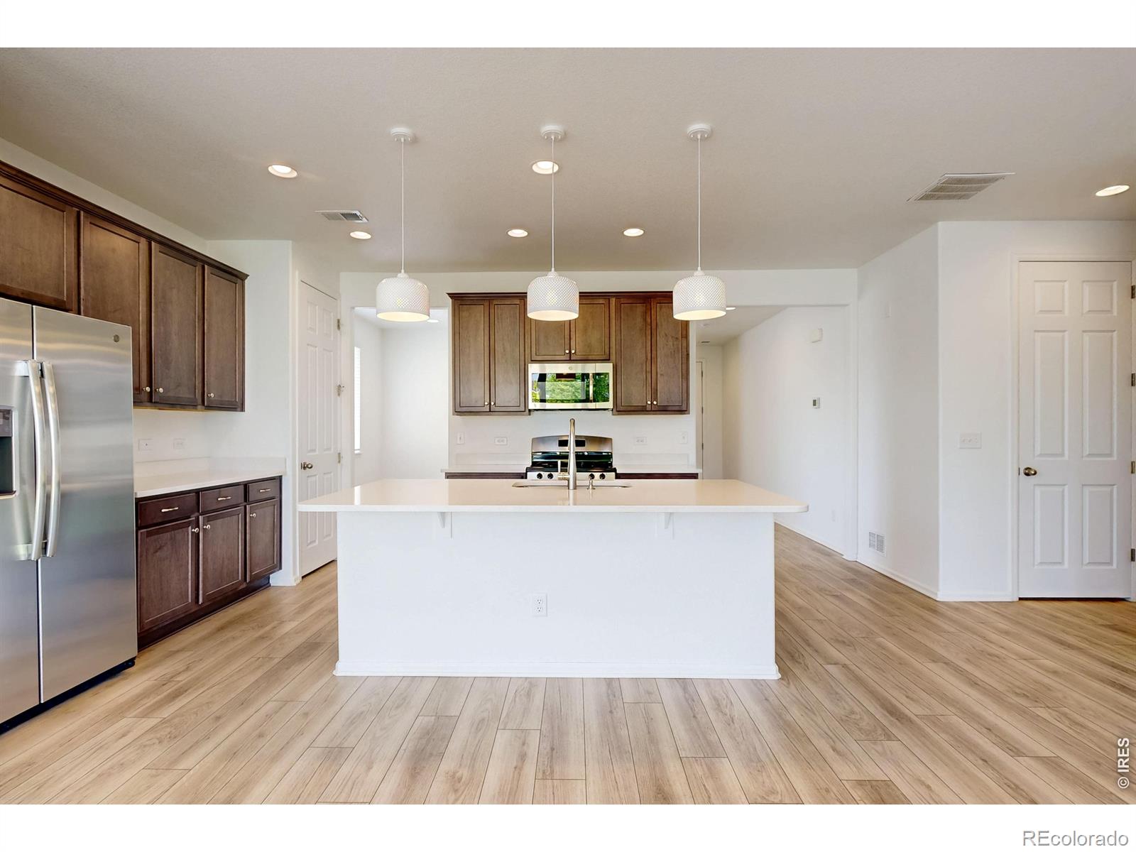 MLS Image #8 for 2866  sand beach lake drive,loveland, Colorado