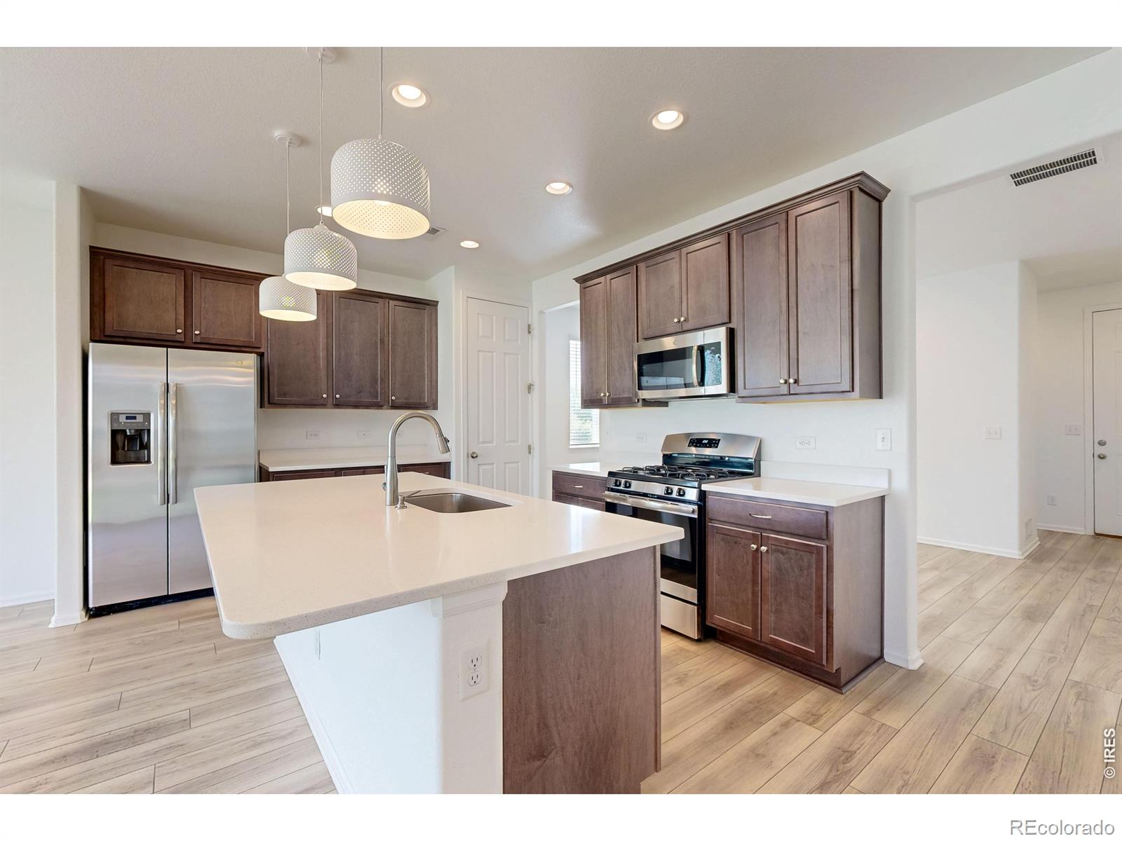 MLS Image #9 for 2866  sand beach lake drive,loveland, Colorado