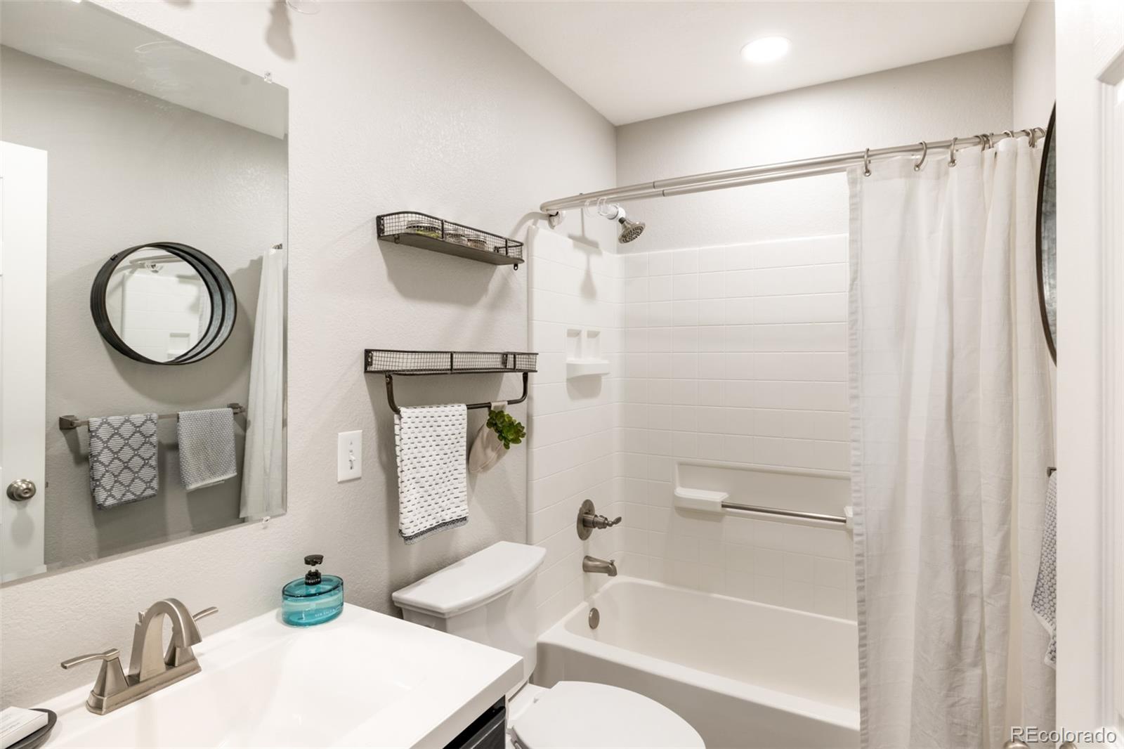 MLS Image #12 for 9876  aftonwood street,littleton, Colorado