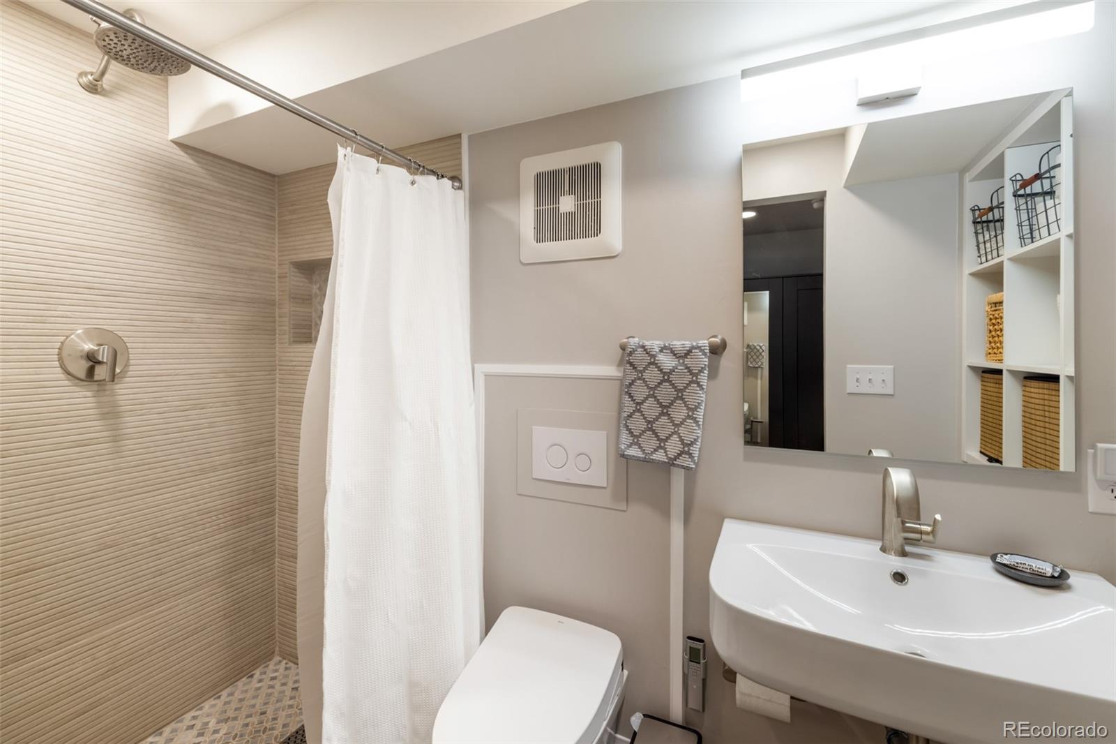 MLS Image #22 for 9876  aftonwood street,littleton, Colorado