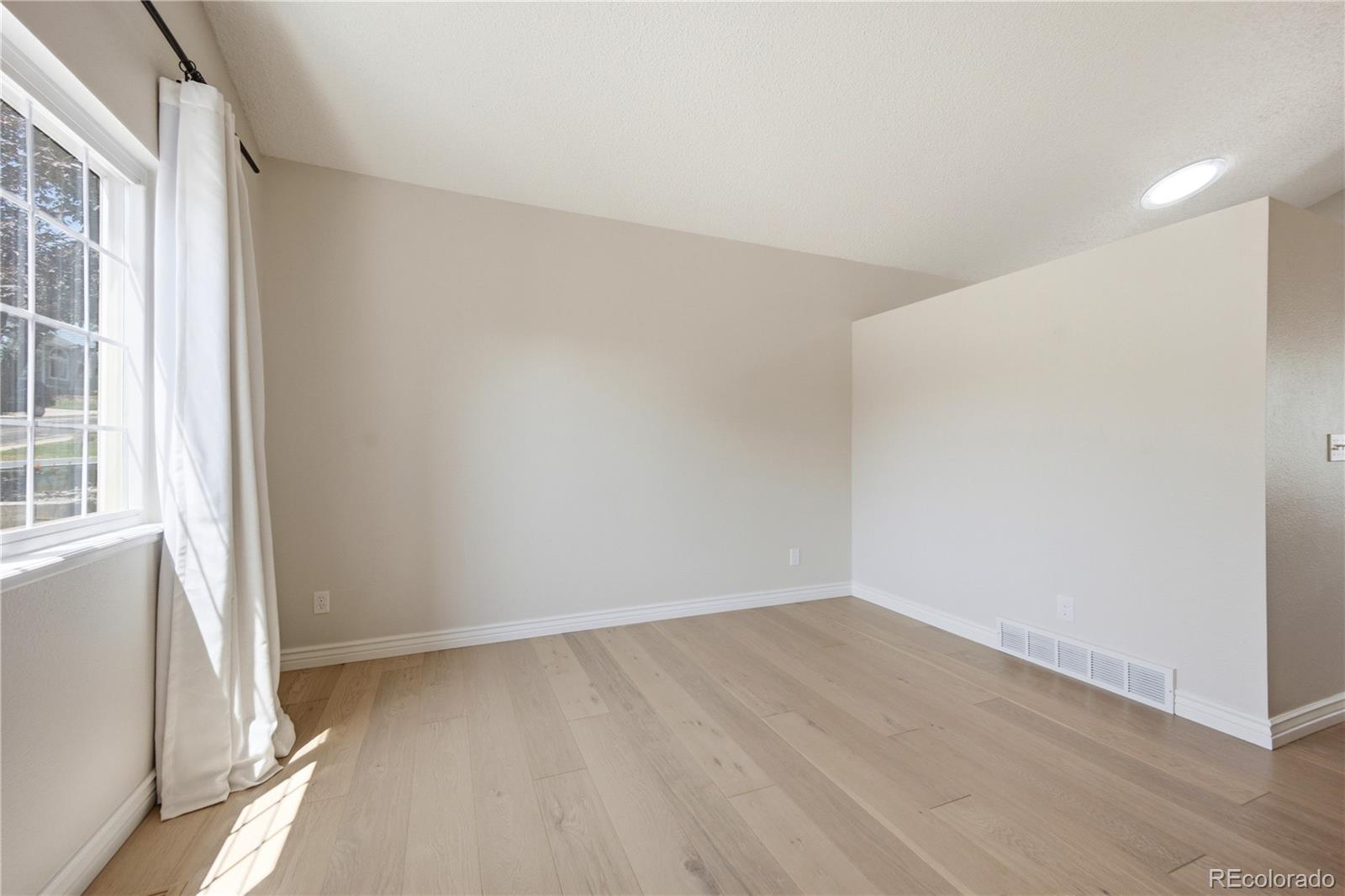 MLS Image #4 for 2650  hanovertown drive,colorado springs, Colorado