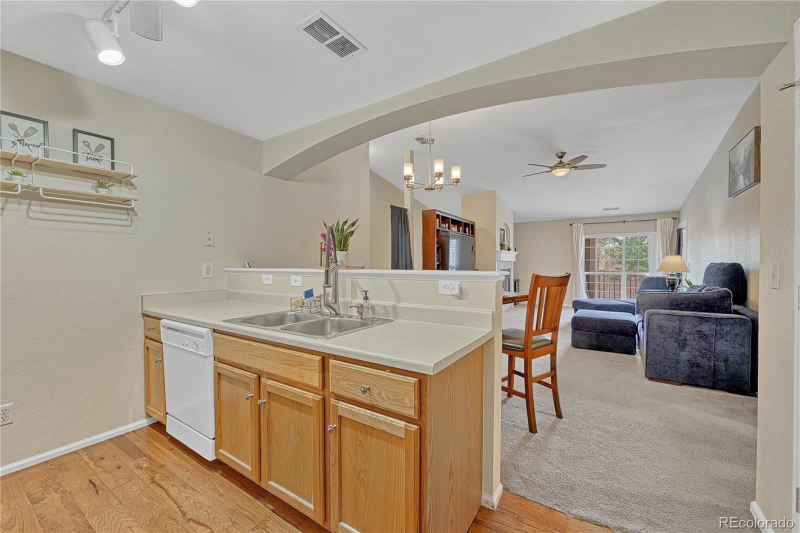 MLS Image #11 for 4251 s blackhawk circle 3c,aurora, Colorado