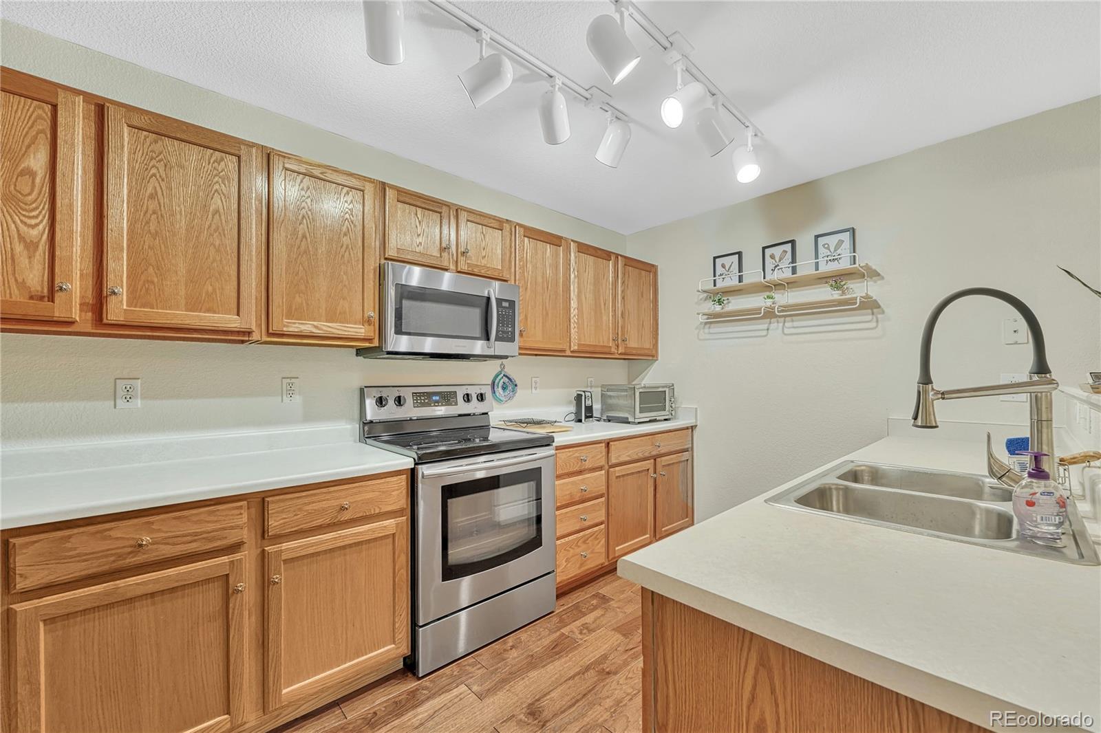 MLS Image #8 for 4251 s blackhawk circle 3c,aurora, Colorado