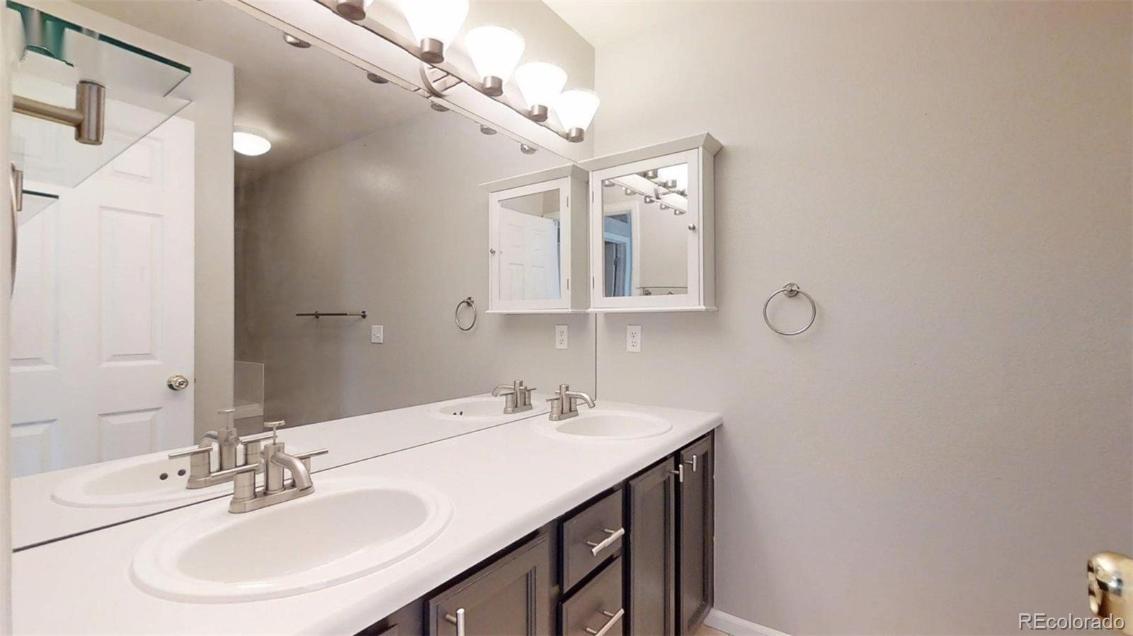 MLS Image #11 for 5555 e briarwood avenue,centennial, Colorado