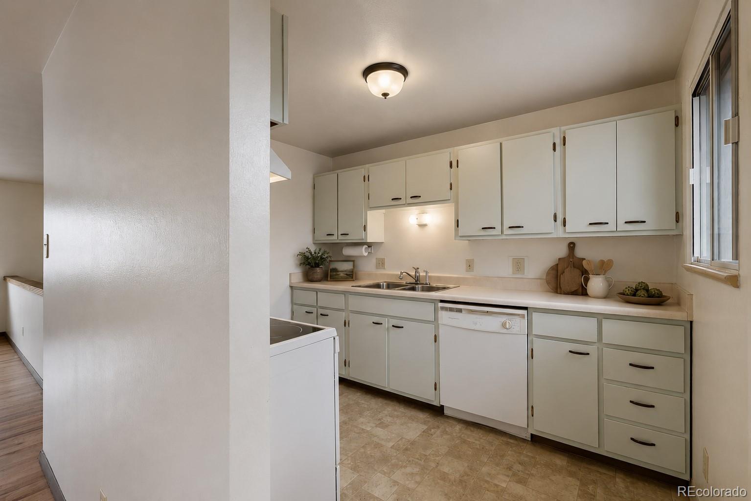 MLS Image #4 for 3161 w 93rd avenue,westminster, Colorado