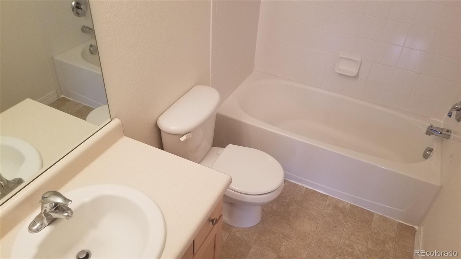 MLS Image #11 for 13900  lake song lane,broomfield, Colorado
