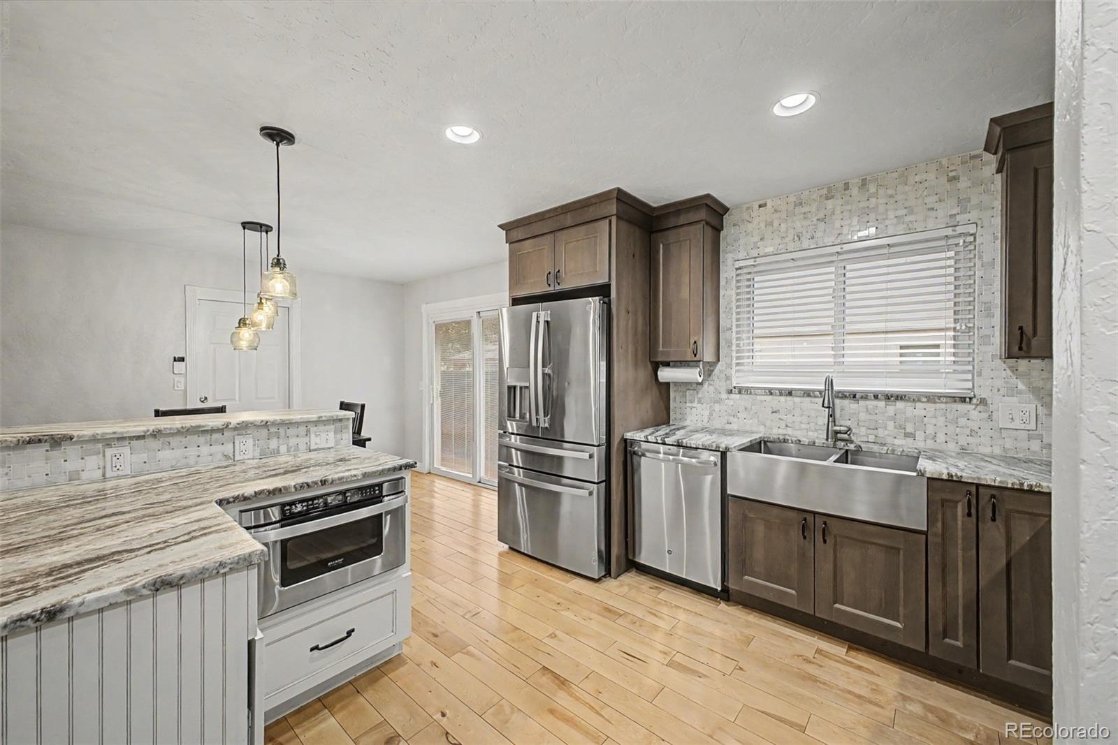 MLS Image #11 for 1571 s krameria street,denver, Colorado