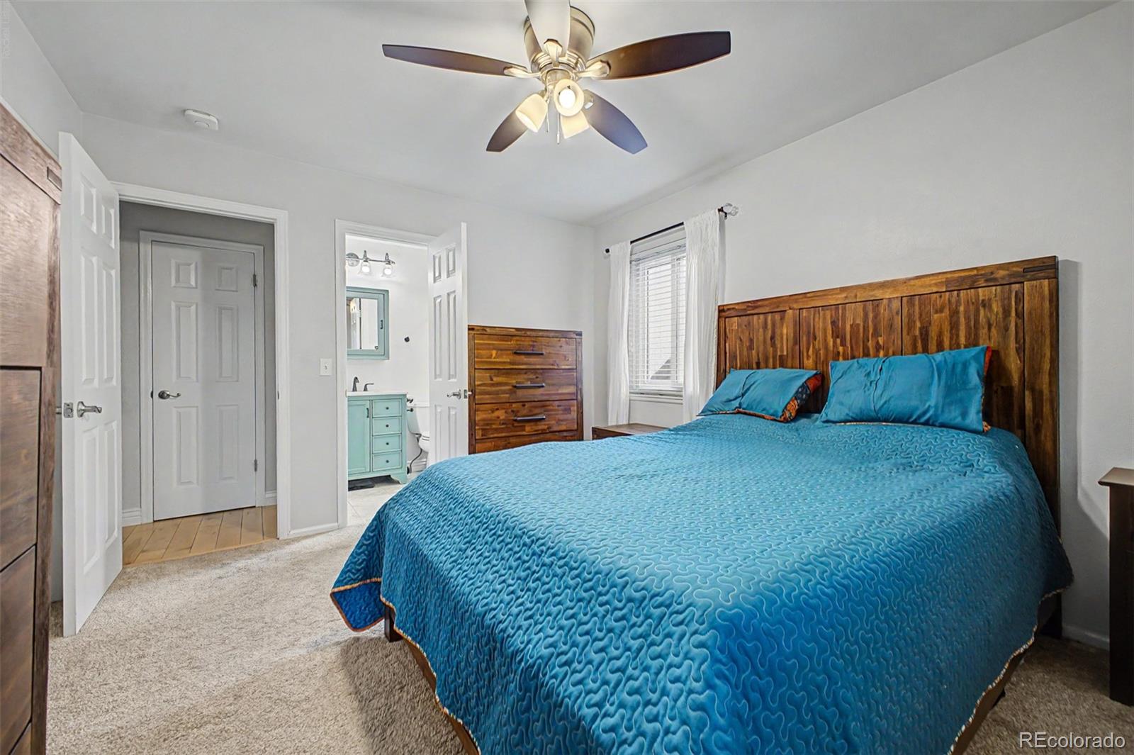 MLS Image #15 for 1571 s krameria street,denver, Colorado