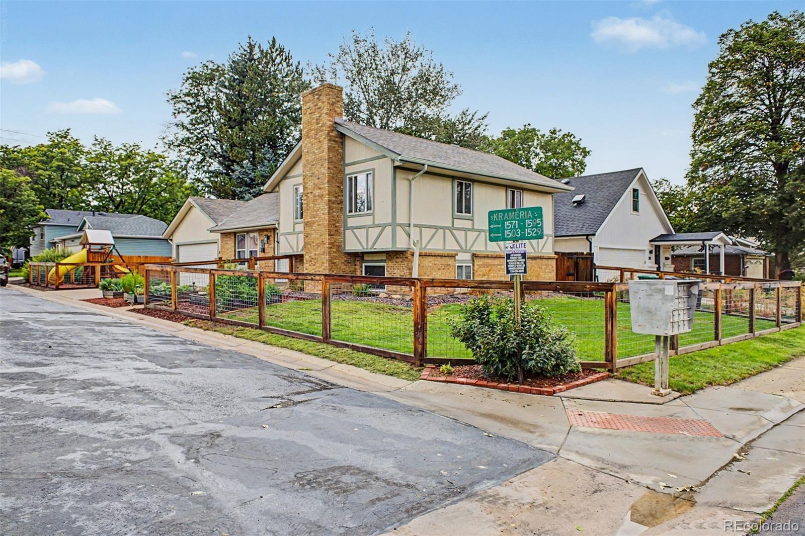 MLS Image #2 for 1571 s krameria street,denver, Colorado