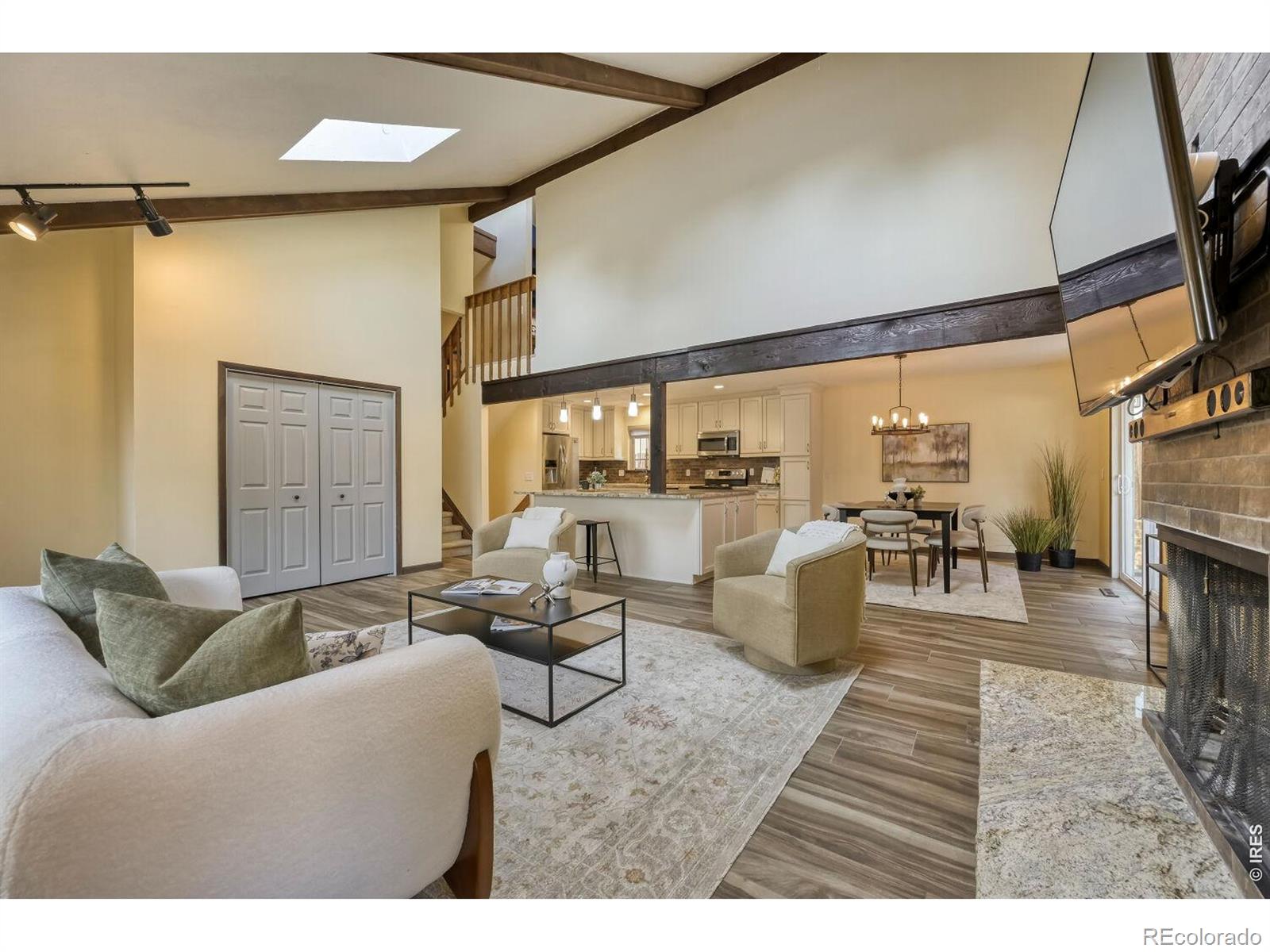 MLS Image #3 for 6225 e mississippi avenue,denver, Colorado