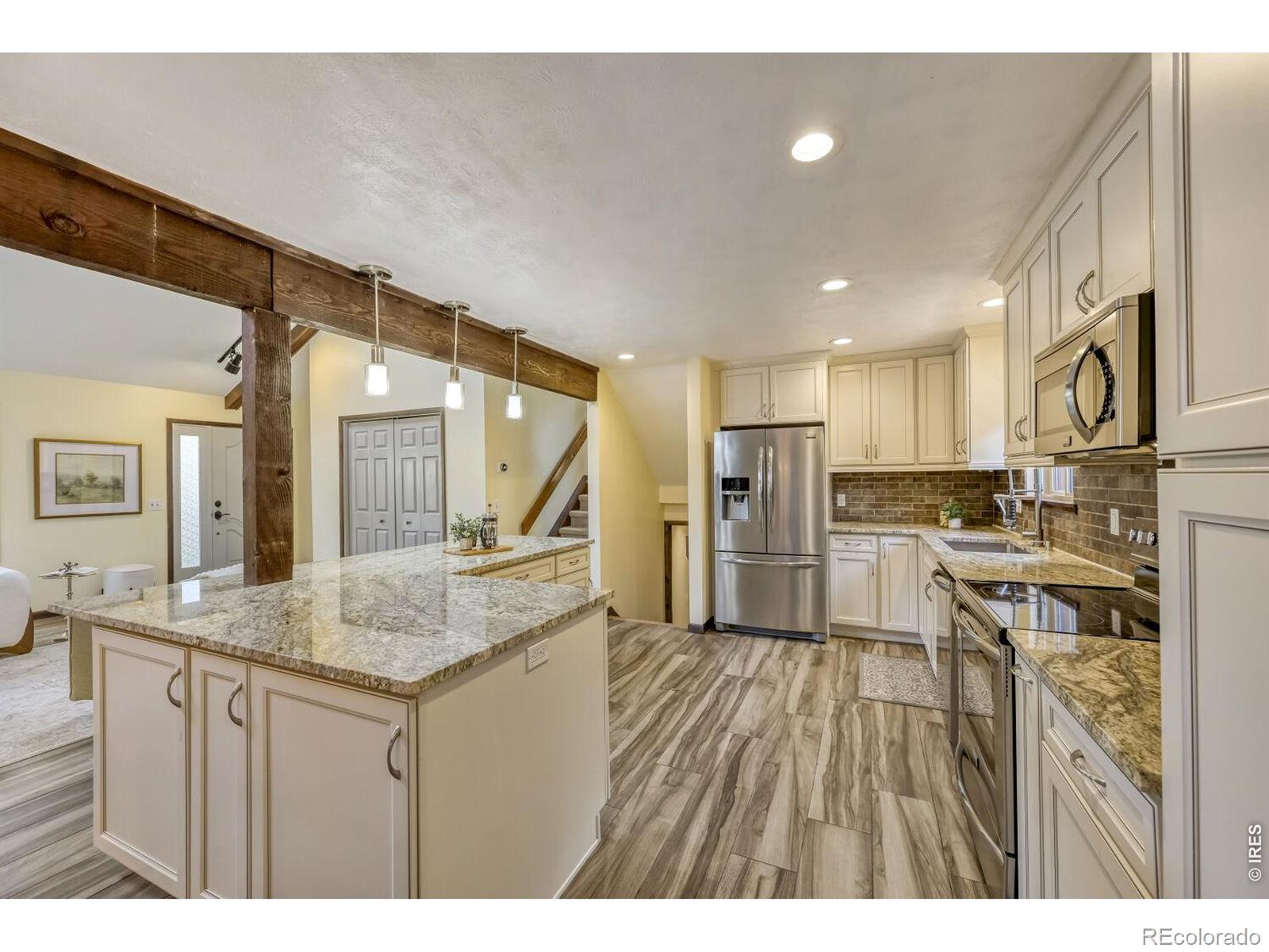 MLS Image #8 for 6225 e mississippi avenue,denver, Colorado