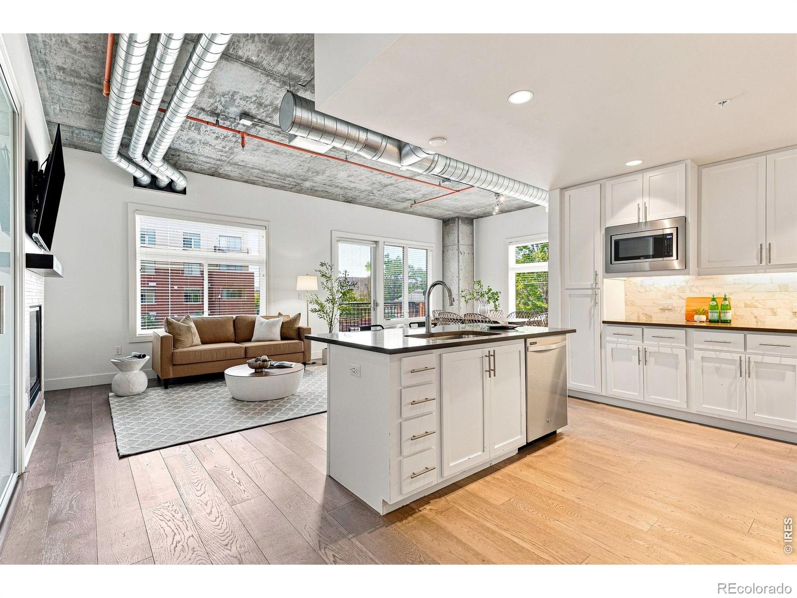 MLS Image #3 for 3401  arapahoe avenue,boulder, Colorado