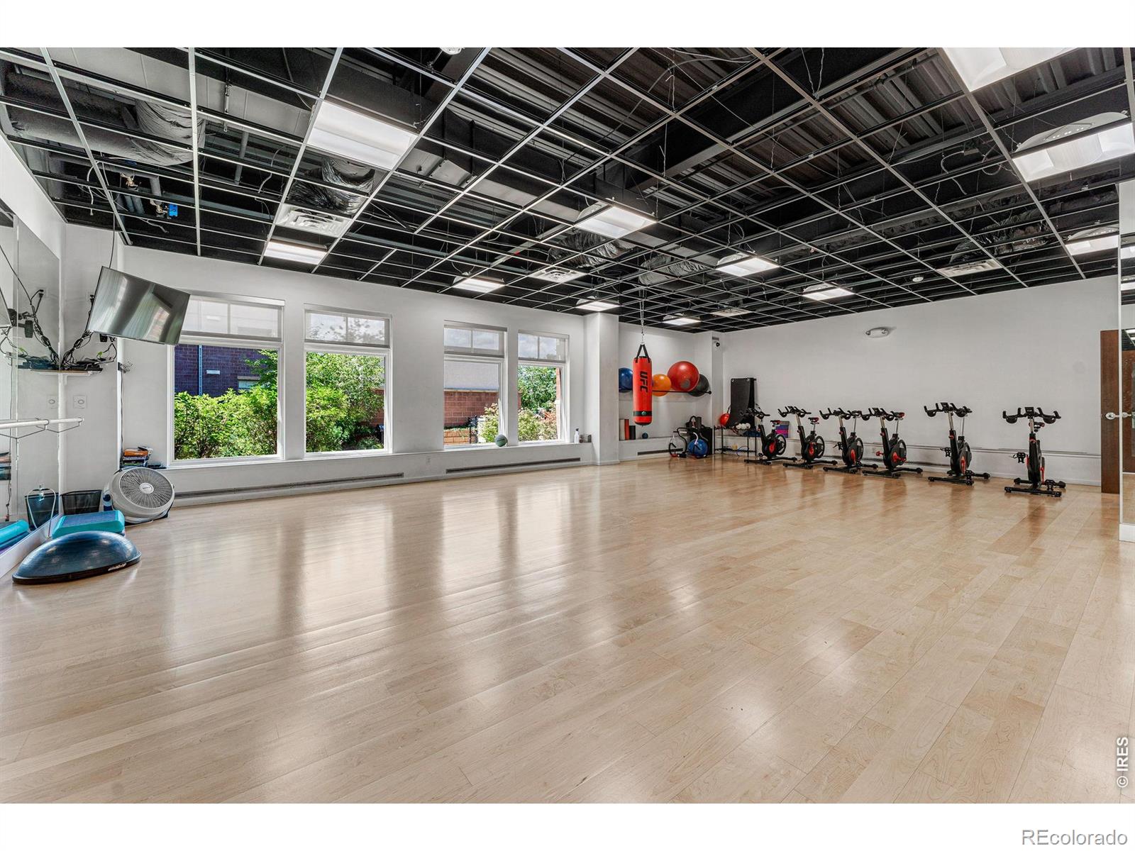 MLS Image #40 for 3401  arapahoe avenue,boulder, Colorado