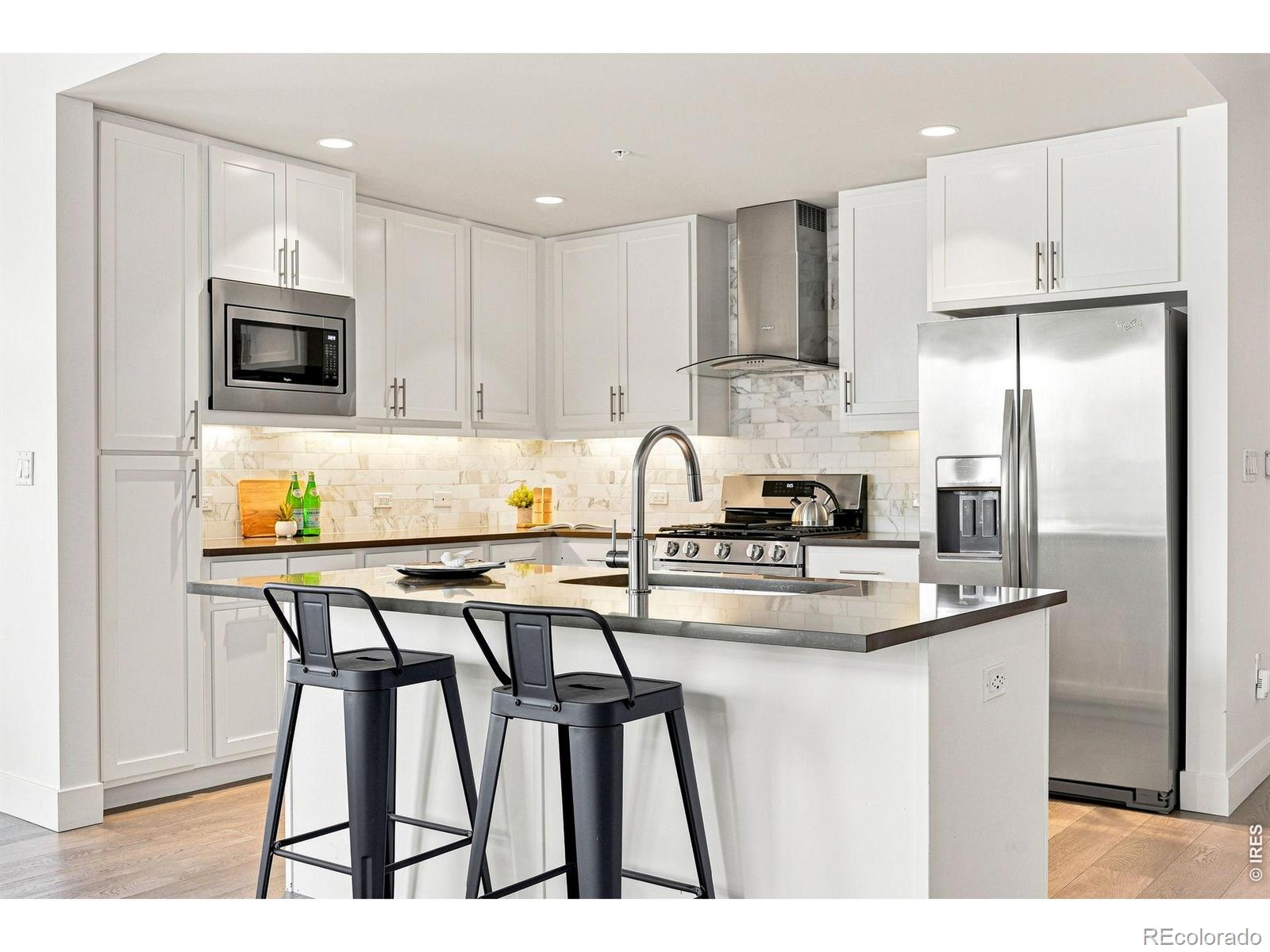 MLS Image #6 for 3401  arapahoe avenue,boulder, Colorado