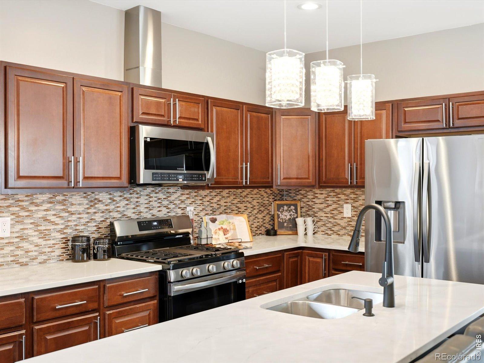 MLS Image #17 for 2409 w 38th avenue,denver, Colorado