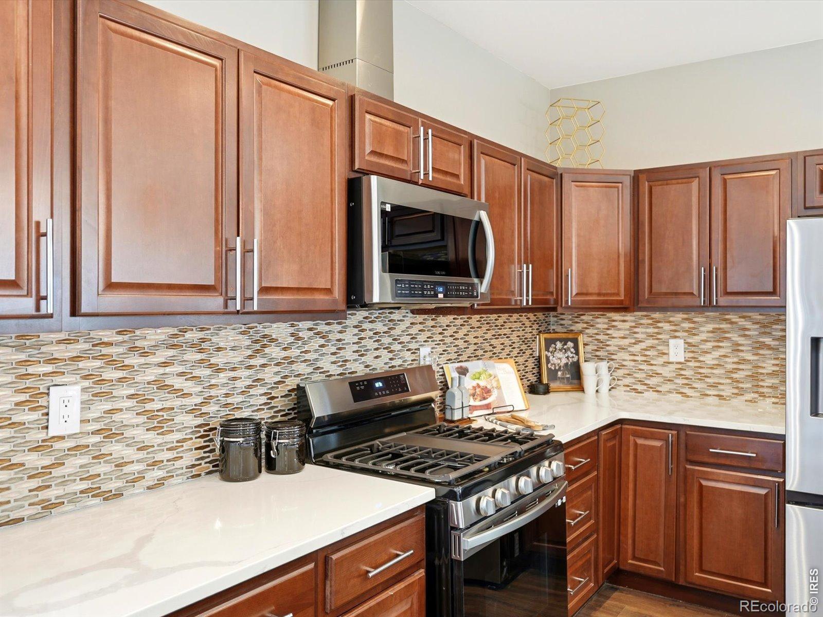 MLS Image #21 for 2409 w 38th avenue,denver, Colorado
