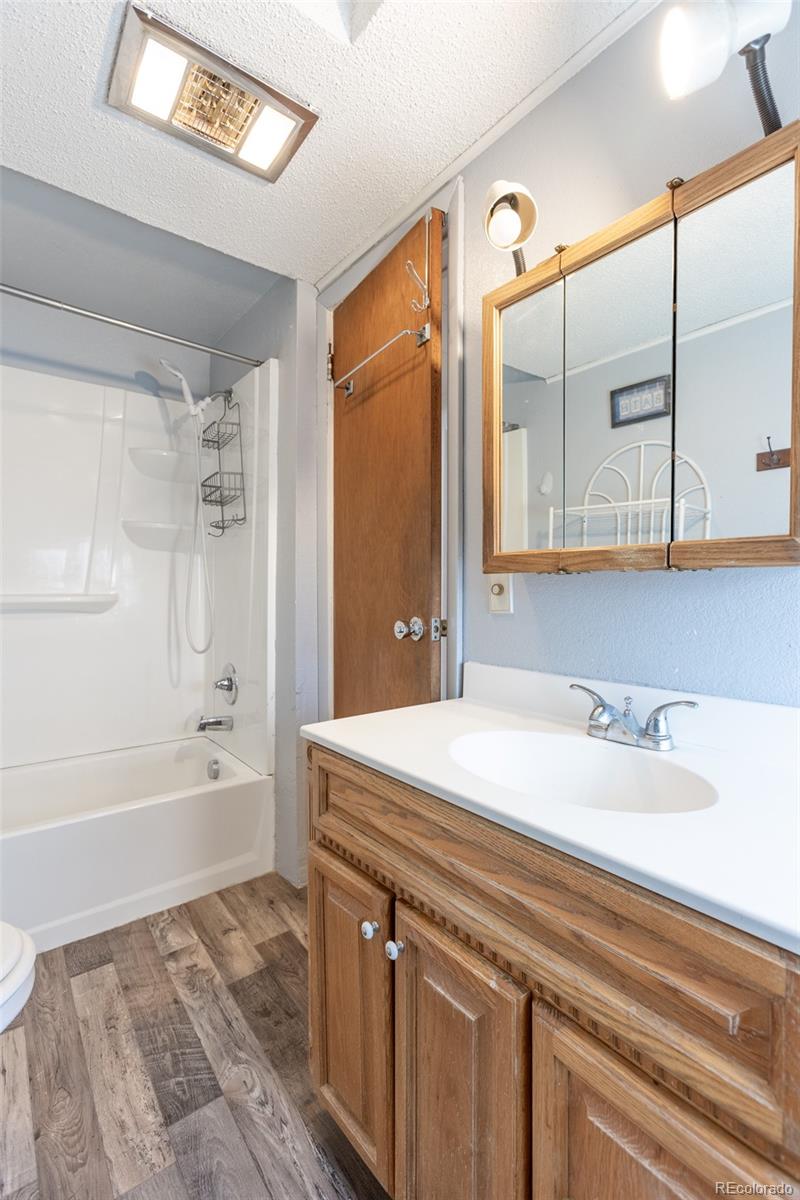 MLS Image #19 for 947  j street,salida, Colorado