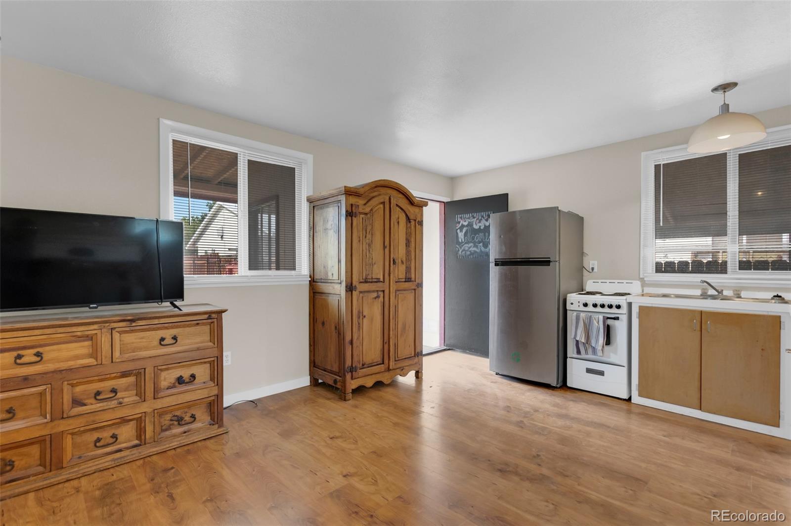 MLS Image #25 for 947  j street,salida, Colorado