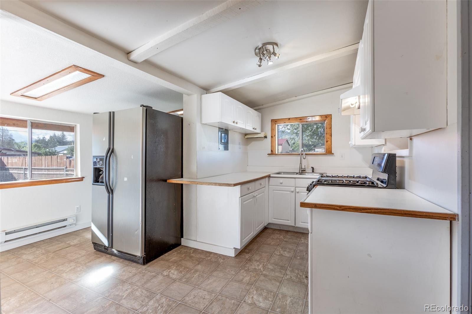 MLS Image #4 for 947  j street,salida, Colorado