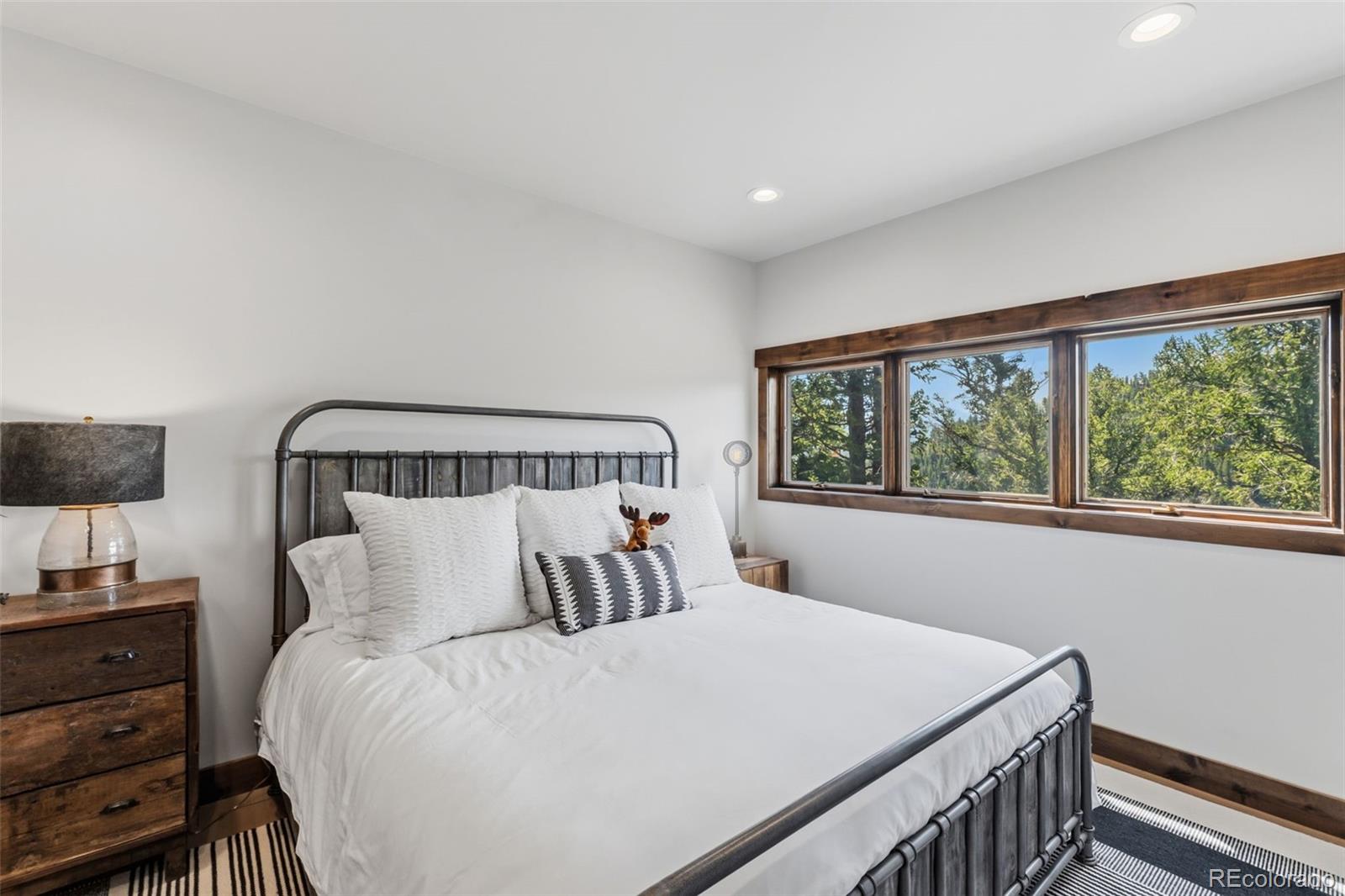 MLS Image #33 for 417  summerwood drive,dillon, Colorado