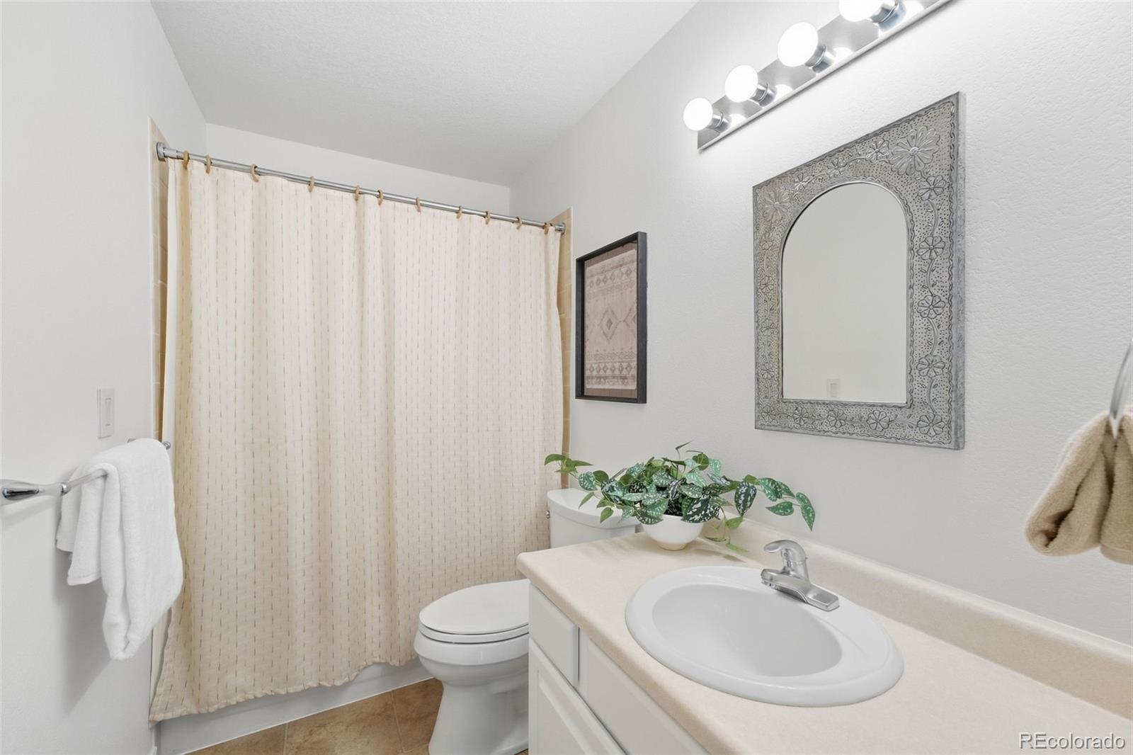 MLS Image #21 for 10276  totem run,littleton, Colorado