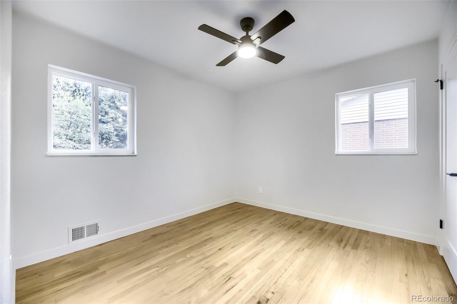 MLS Image #13 for 2021 s lowell boulevard,denver, Colorado