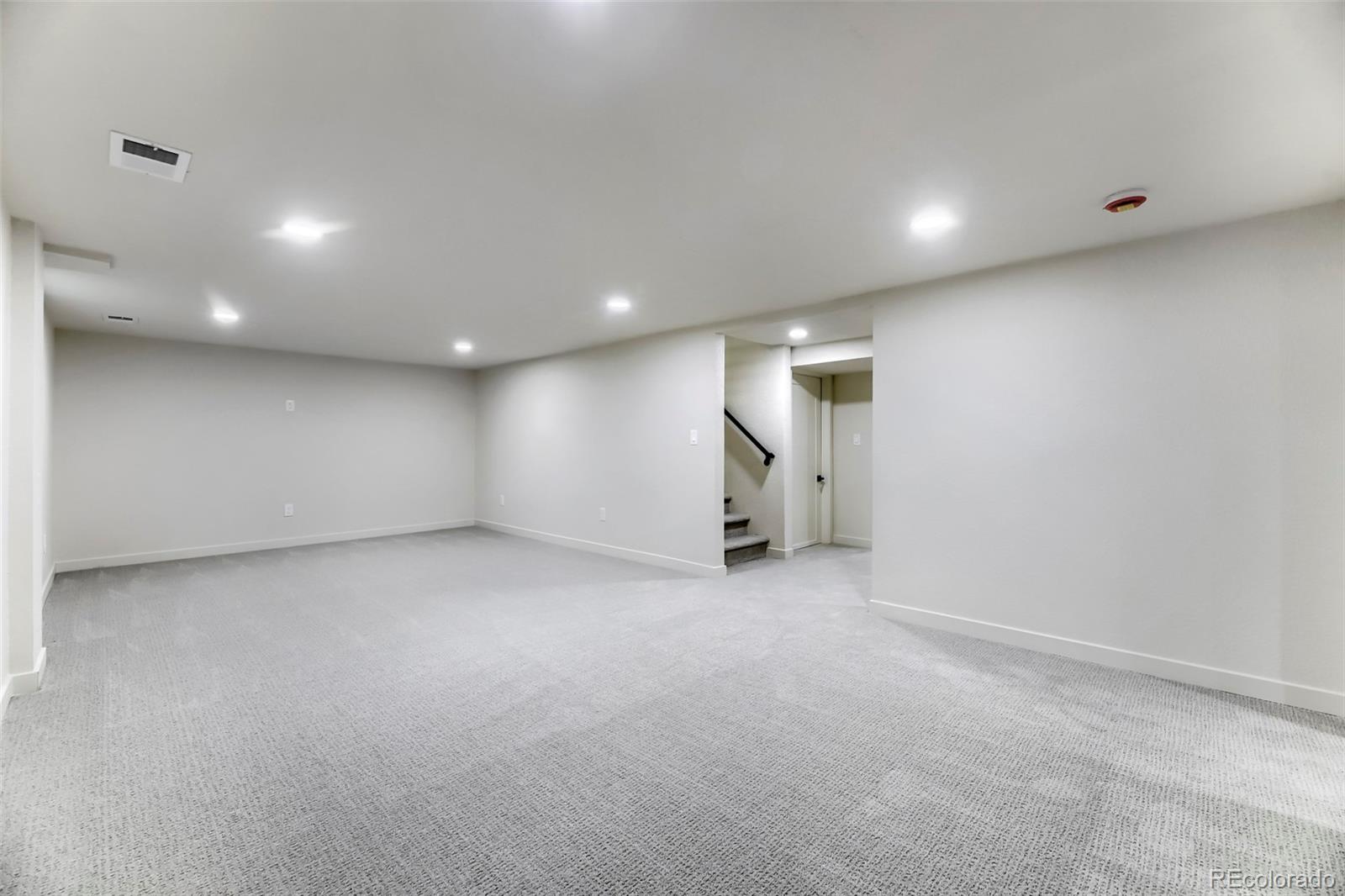 MLS Image #18 for 2021 s lowell boulevard,denver, Colorado