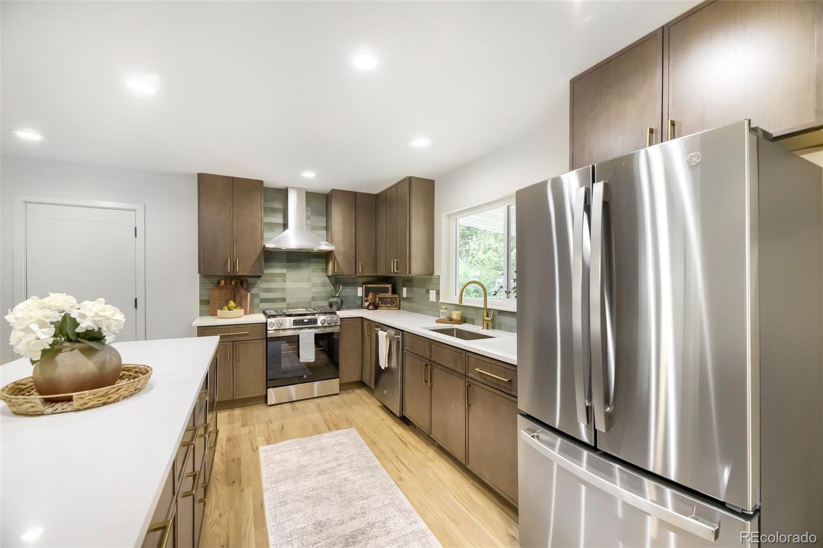MLS Image #9 for 2021 s lowell boulevard,denver, Colorado