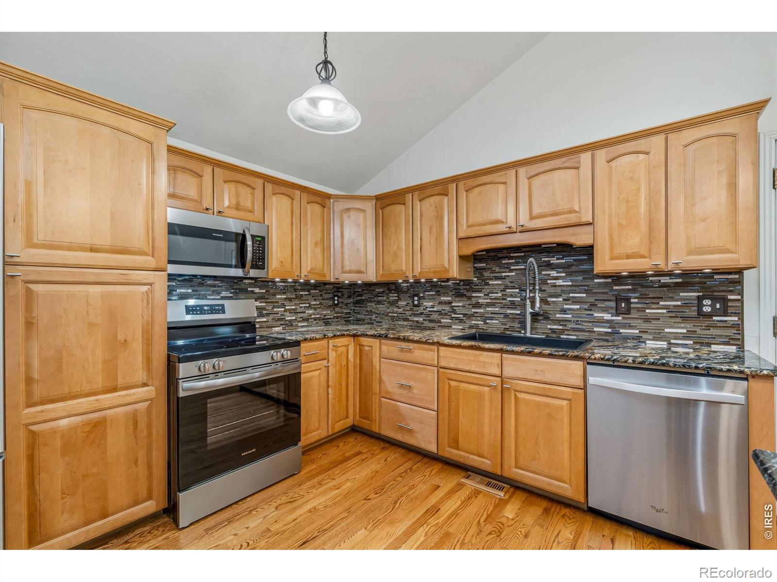 MLS Image #8 for 6864  harlan street,arvada, Colorado