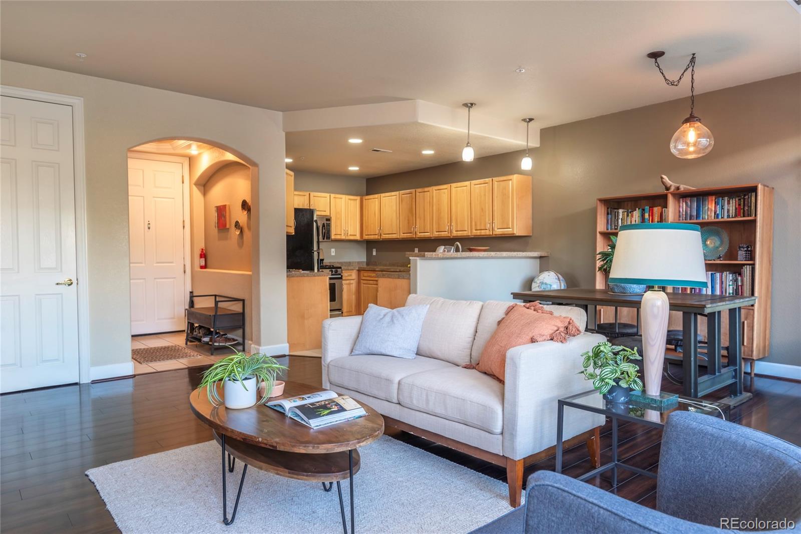 MLS Image #6 for 1735 n ogden street,denver, Colorado