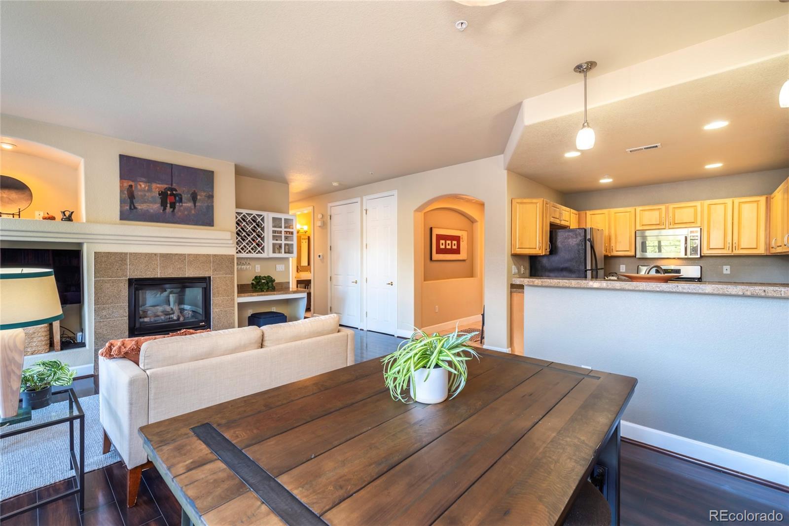 MLS Image #7 for 1735 n ogden street,denver, Colorado