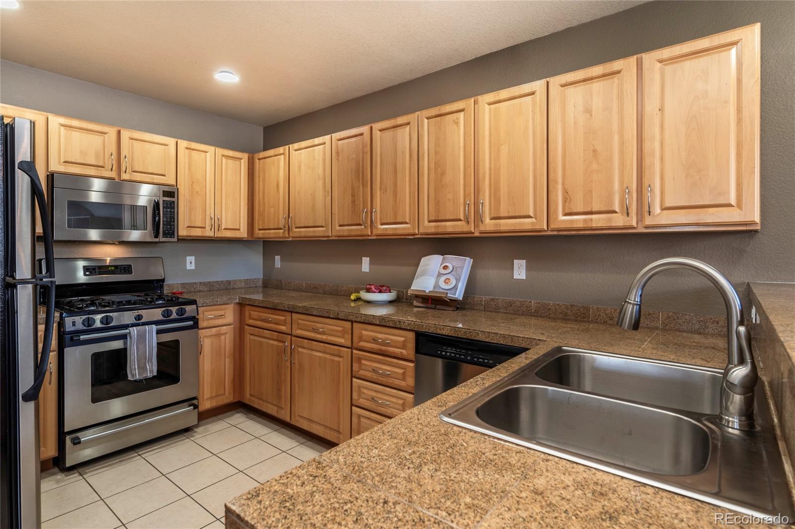 MLS Image #8 for 1735 n ogden street,denver, Colorado