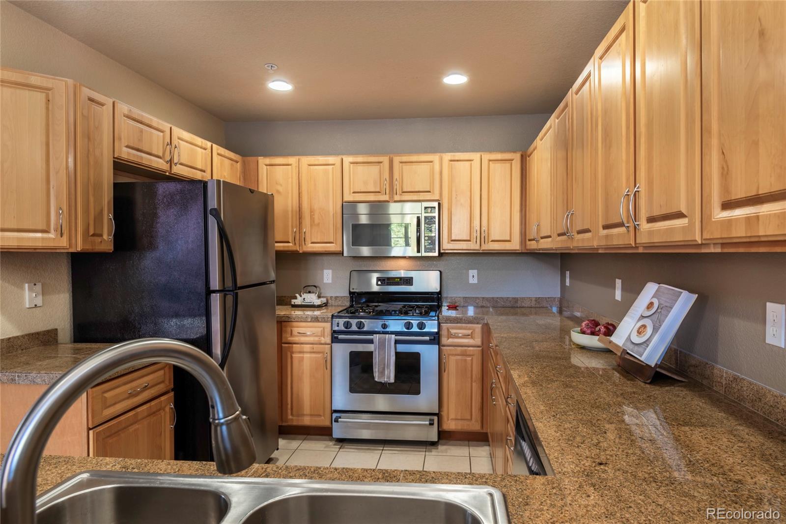 MLS Image #9 for 1735 n ogden street,denver, Colorado